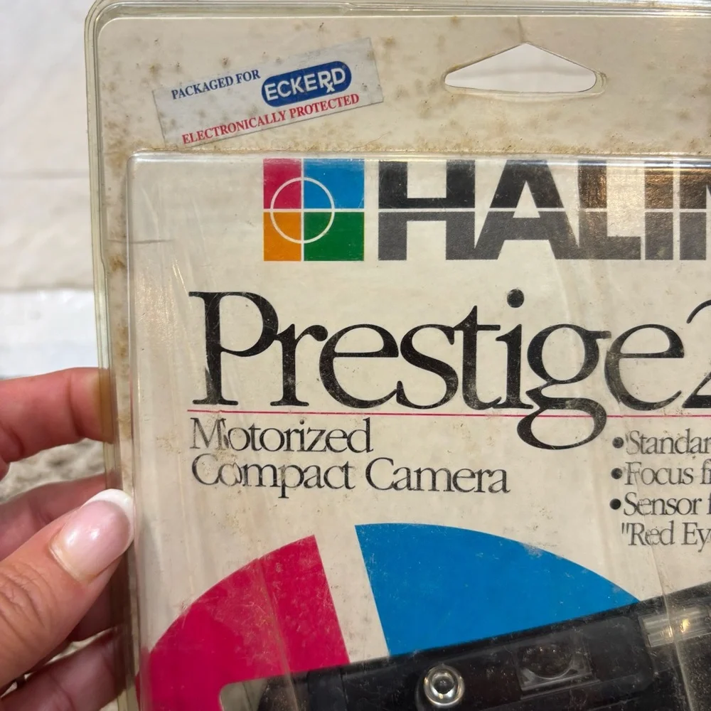 Vintage Brand New in Package Halina Prestige 280’s Compact 35 mm Camera‎